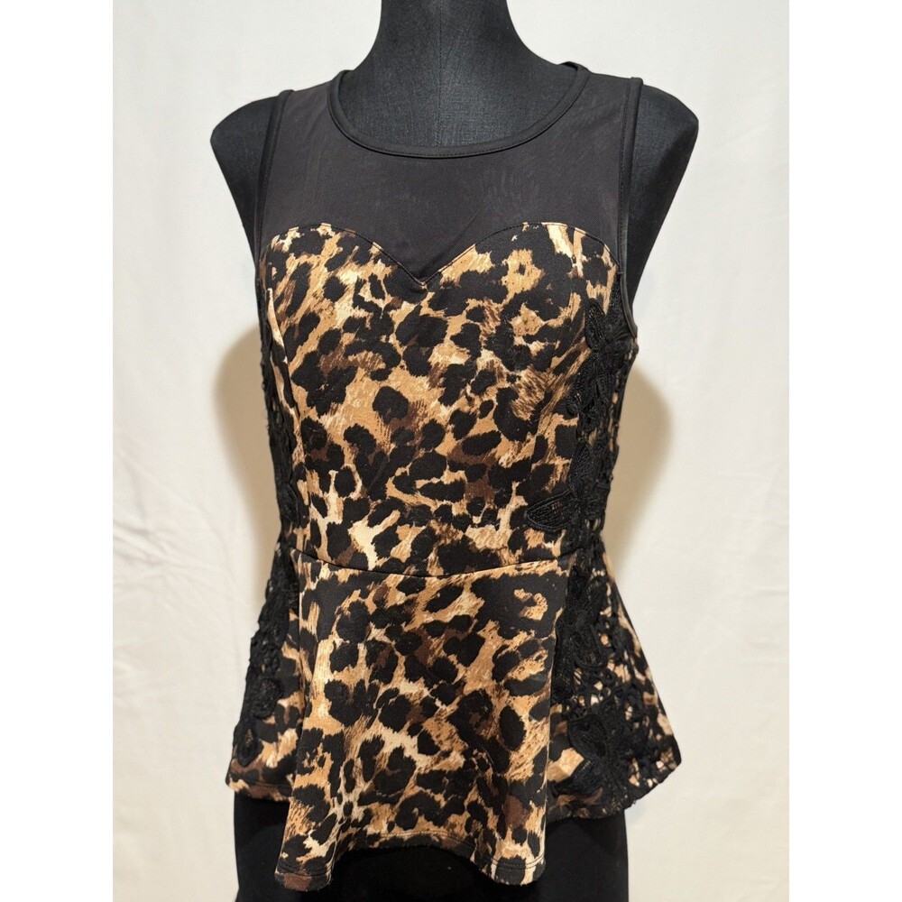 thalia sodi tops